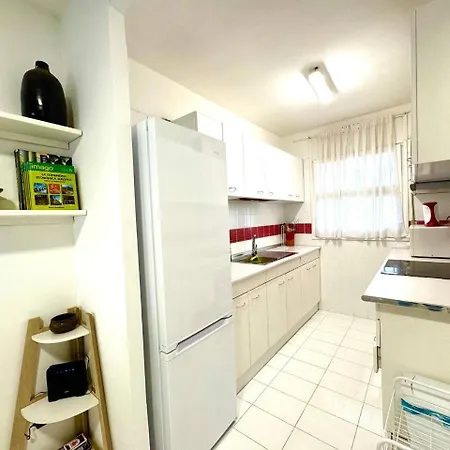 Apartsalou Blau Mari Buitenkant foto